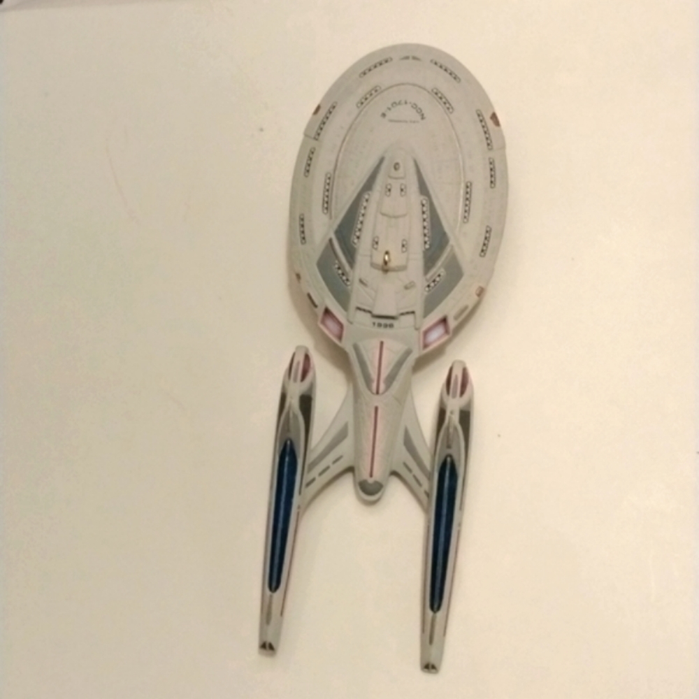 STAR TREK ORNAMENT